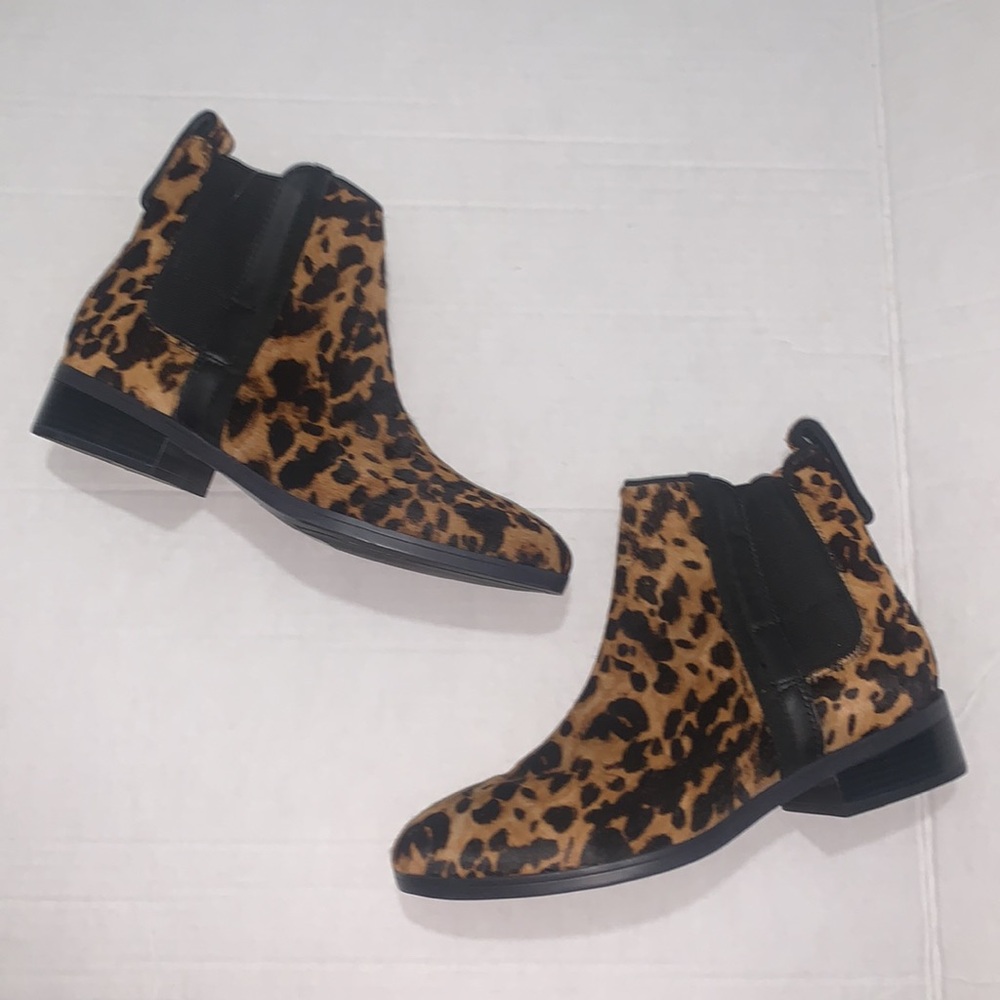 Rockport | Animal Fur Cheetah Print Booties Size 8 NEW - Picture 2 of 16